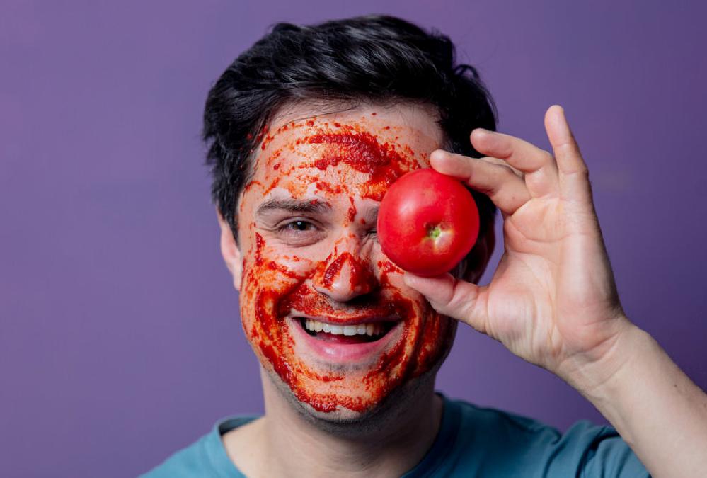 Domatesleri Salça ve Sos Haline Getirme