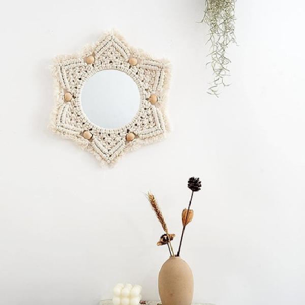 Ev Konforunu Artıran Sade ve Yumuşacık Yastık