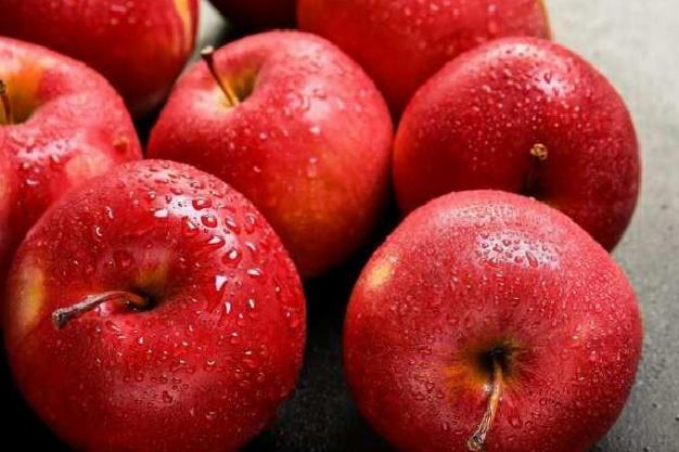 Her Gün Bir Elma Yemenin Sağlığa Olan Etkileri ve Bilinmeyen Yönleri