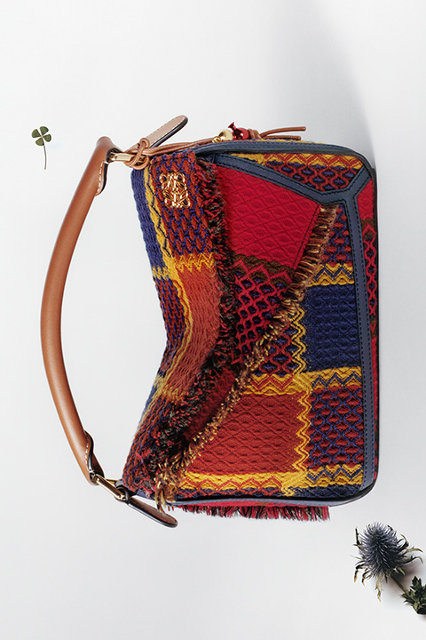 Loewe’nin İkonik Puzzle Çantası 10 Yaşında! Koleksiyon ve Hikayesi