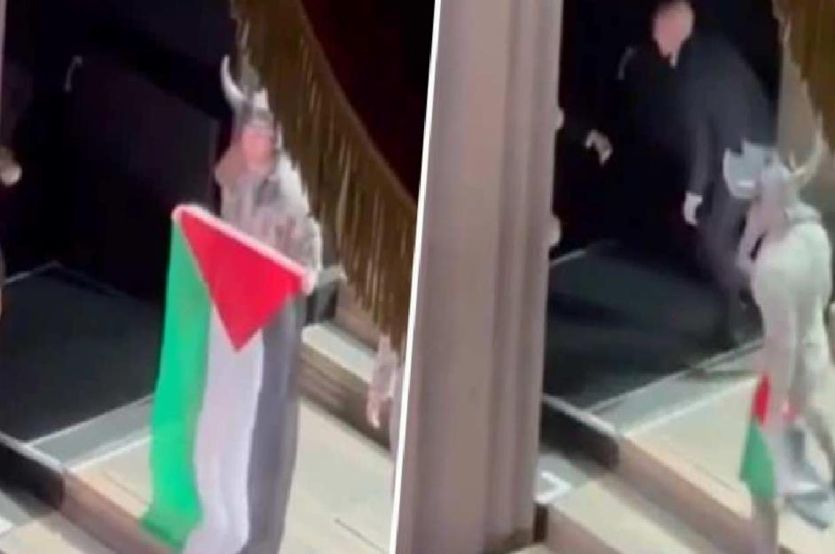 Filistin Bayrağını Açan Sanatçı ve Tepkiler