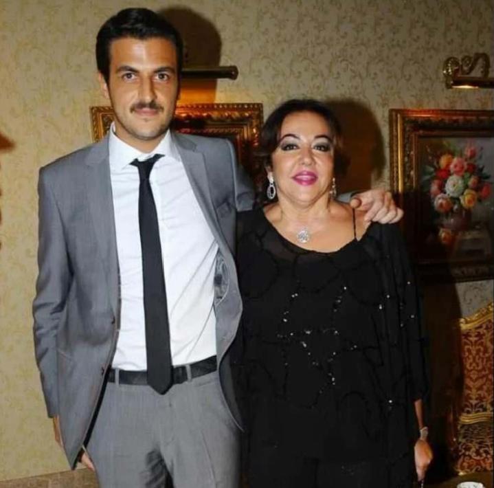 Annelerinin Hayatını Film Yapma Arzusu ve Oynayacak İsimler