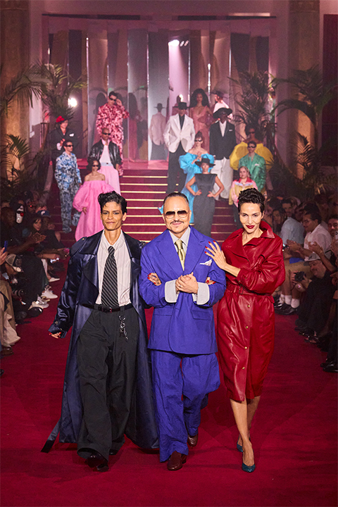 Güçlü Koleksiyon ve Tematik Derinlik