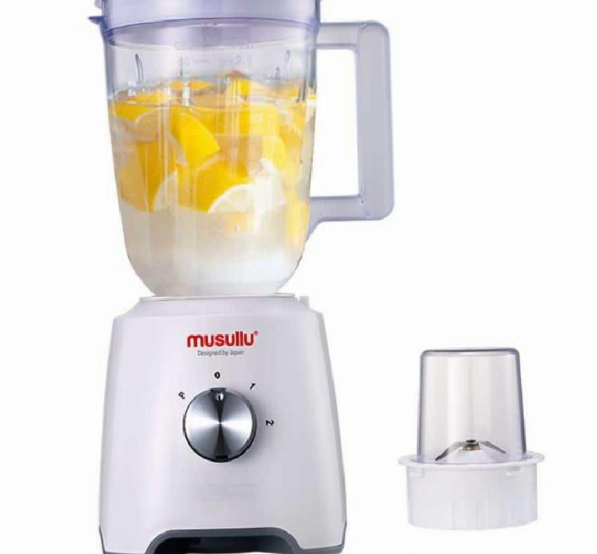 5 Dakikada Hazırlanan Badem Sütlü ve Kuru Kayısılı Smoothie Tarifi