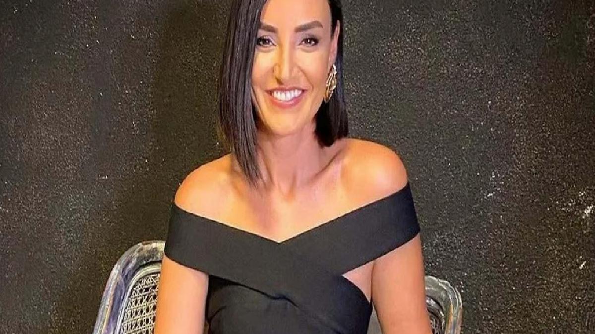 Sevcan Orhan, Kıbrıs'ta Konser Sırasında Aniden Fenalaştı