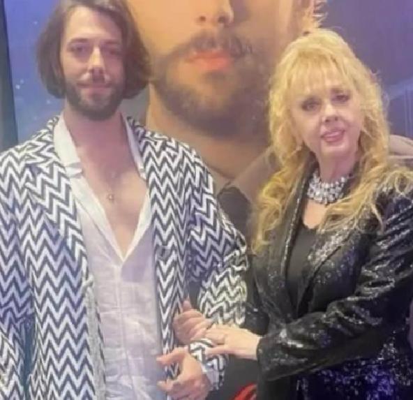 Sürpriz Detaylar ve Evlilik Planları