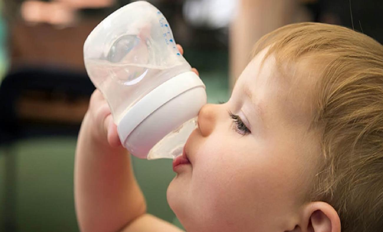 Yaz Aylarında Bebeklerin Sıvı İhtiyacı ve Su Tüketimi