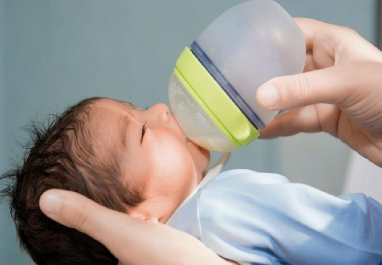 BEBEKLER SU İÇEBİLİR Mİ?