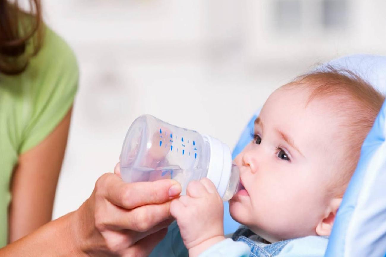 EK GIDALA GEÇİŞ DÖNEMİNDE SIVI TÜKETİMİ