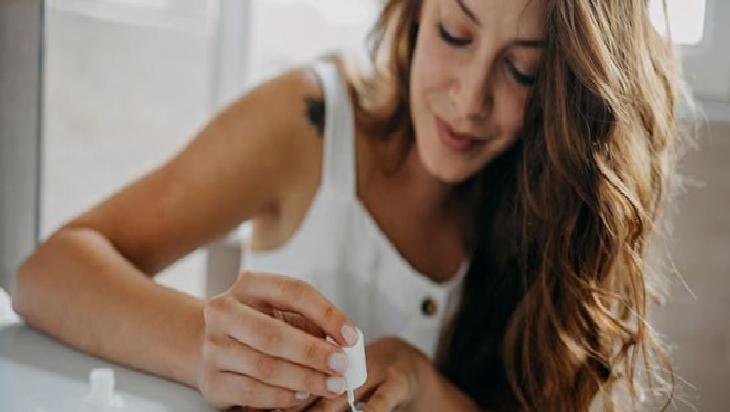 Yaz Aylarında Tırnak Sağlığını Koruma Yöntemleri ve Uyarılar