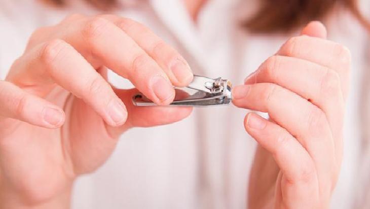 Yaz Aylarında Tırnak Sağlığını Koruma Yöntemleri ve Uyarılar