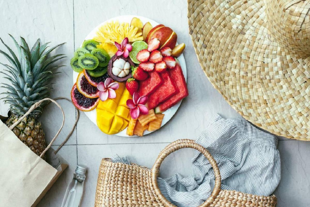 Yaz Mevsimi İçin 10 Günlük Sağlıklı ve Etkili Yaz Diyeti Rehberi