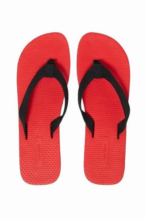 2025’in En Popüler 10 Moda Parçası