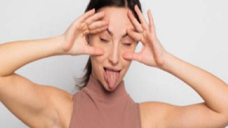 3 yaş birden gençleştiriyormuş! 1 ay uygulayan yaşadı: Önce ‘E’ sonra ‘O’ yapın