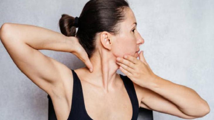 3 yaş birden gençleştiriyormuş! 1 ay uygulayan yaşadı: Önce ‘E’ sonra ‘O’ yapın