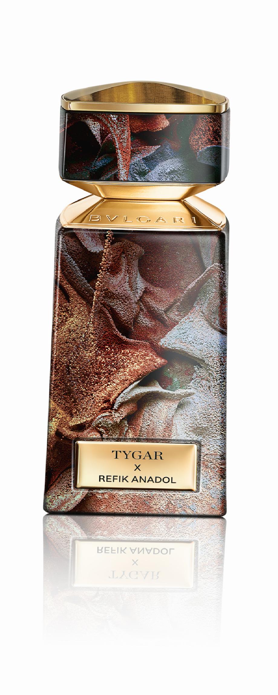 Bvlgari ve Refik Anadol: Dijital Sanatın Parfümle Buluştuğu Yeni Bir Deneyim
