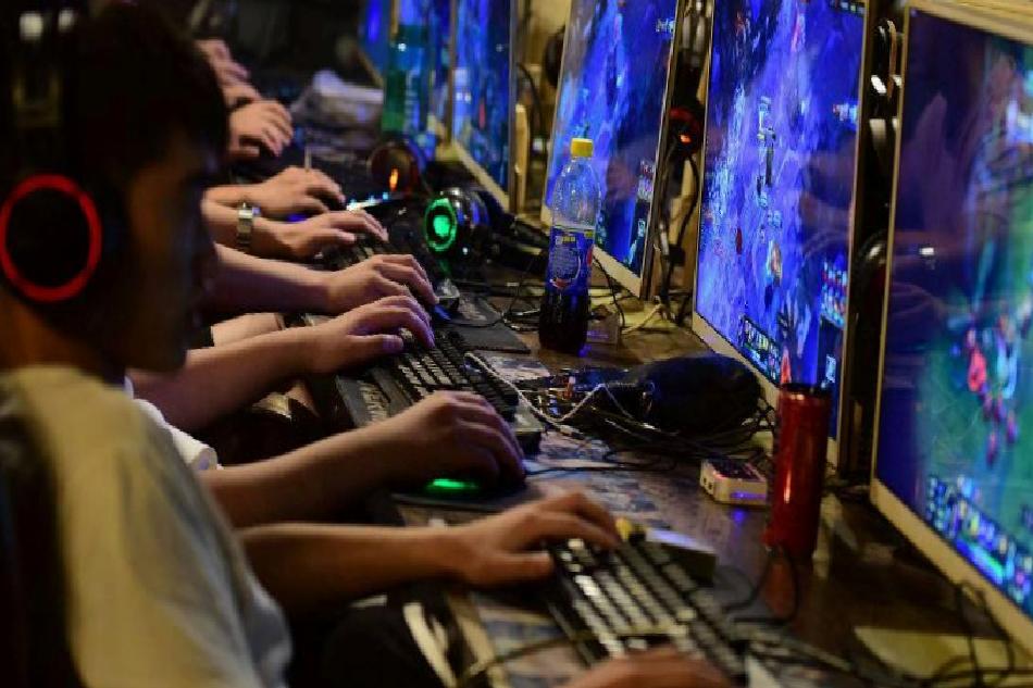 Çocuklarda Oyun Bağımlılığı: Belirtiler, Riskler ve Erken Müdahale