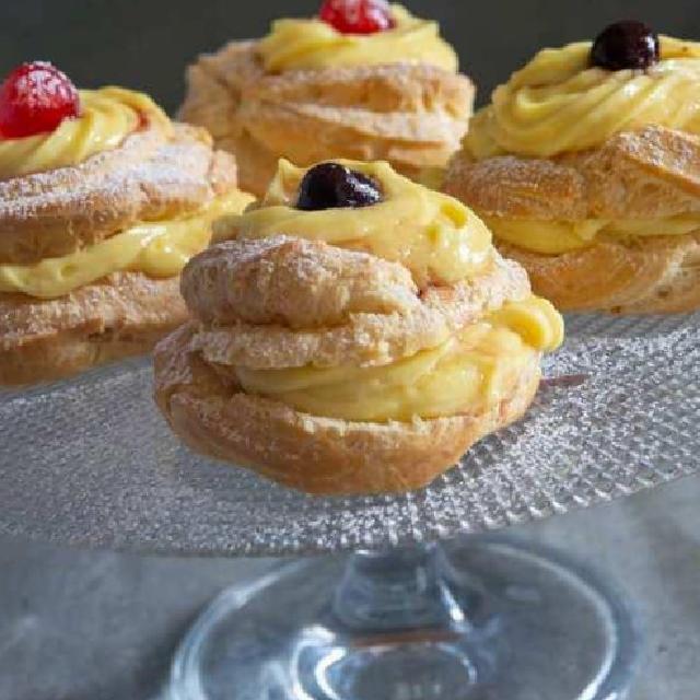 Dışı çıtır, içi yumuşacık: Napoli’nin meşhur Zeppole tarifi nasıl yapılır?
