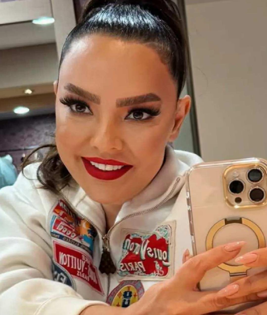 Ebru Gündeş'in yeni imajı olay oldu: İnce kaşlara veda etti