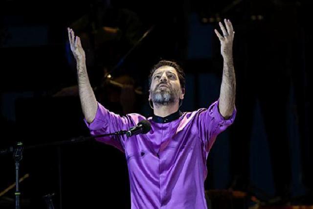 Ecstasy: İki Deniz Arasında—Sami Yusuf’un İstanbul Konseri Filistin İçin Dualarla Büyüledi