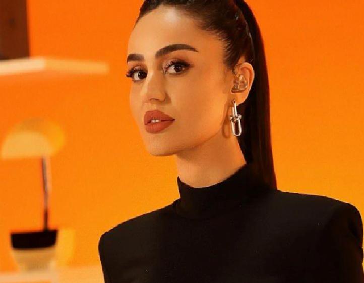 Elif Buse Doğan'dan samimi itiraflar: Sahnemi bir sofraya benzetiyorum!