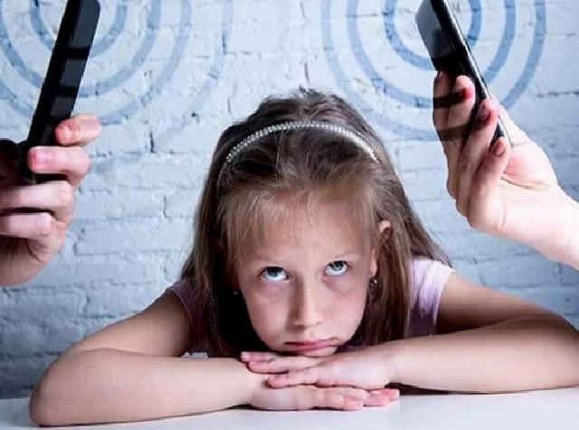 EMF ve Çocuklar: Yükselen Riskler ve Korunma Yolları
