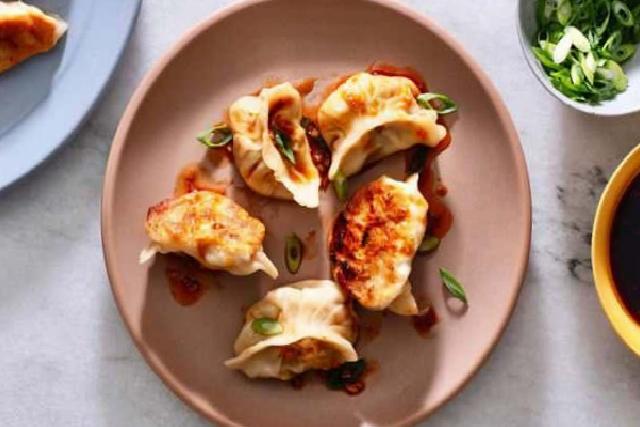 Geleneksel Jiaozi: Çin Mantısını Evde Deneyimlemek