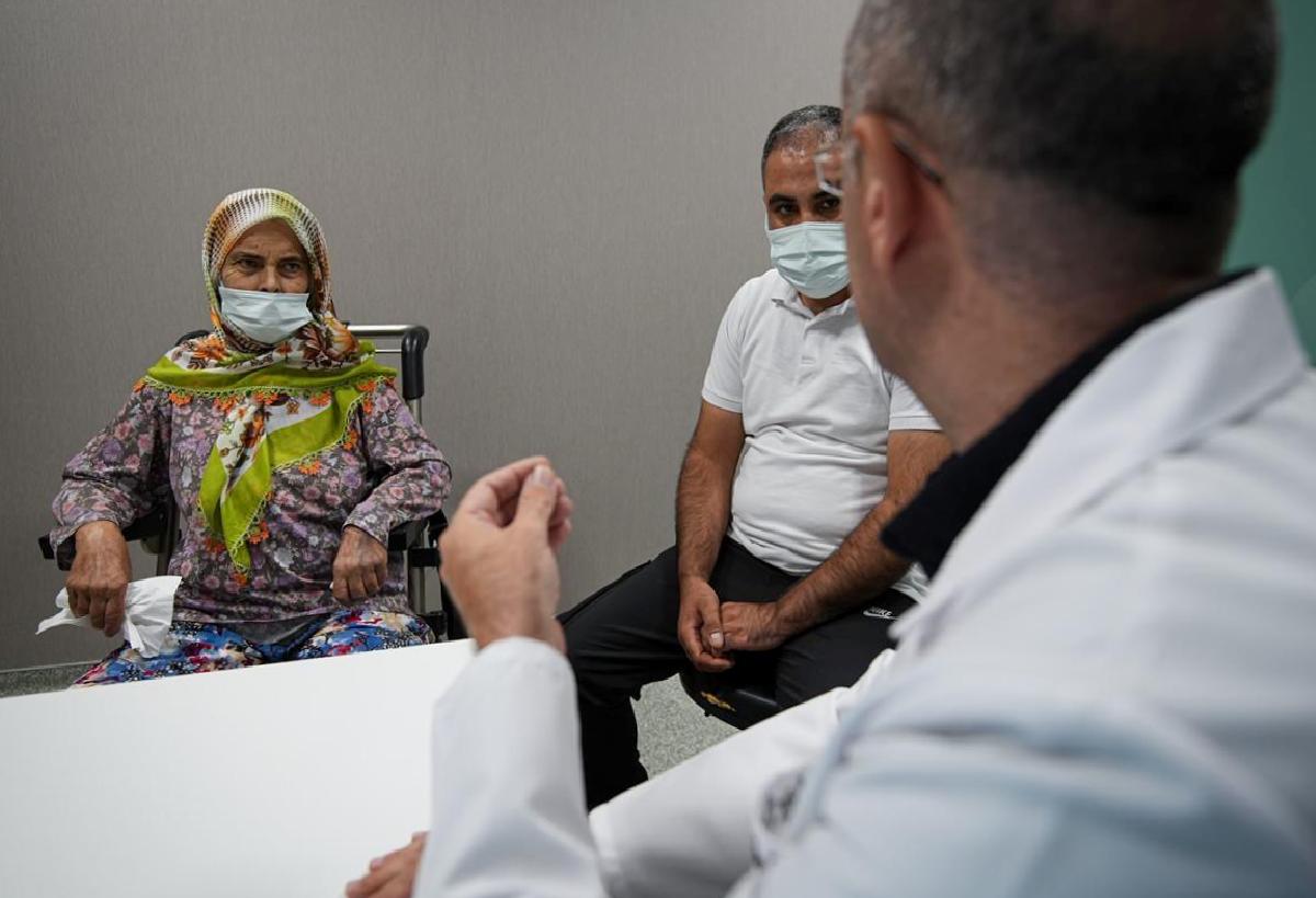 Gelin Kayınvalidesine Yaşatılan Umut: Karaciğer Nakliyle Hayata Tutunan Aile Hikayesi