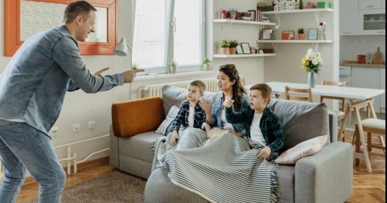 Hafta sonunuzu neşelendirin: Evde ailece oynanabilecek oyunlar nelerdir?