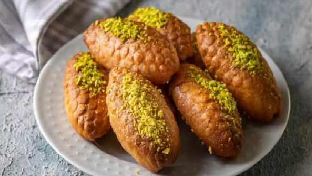 Kalburabastı tatlısı nasıl yapılır? Tam ölçülü kalburabastı tarifi!