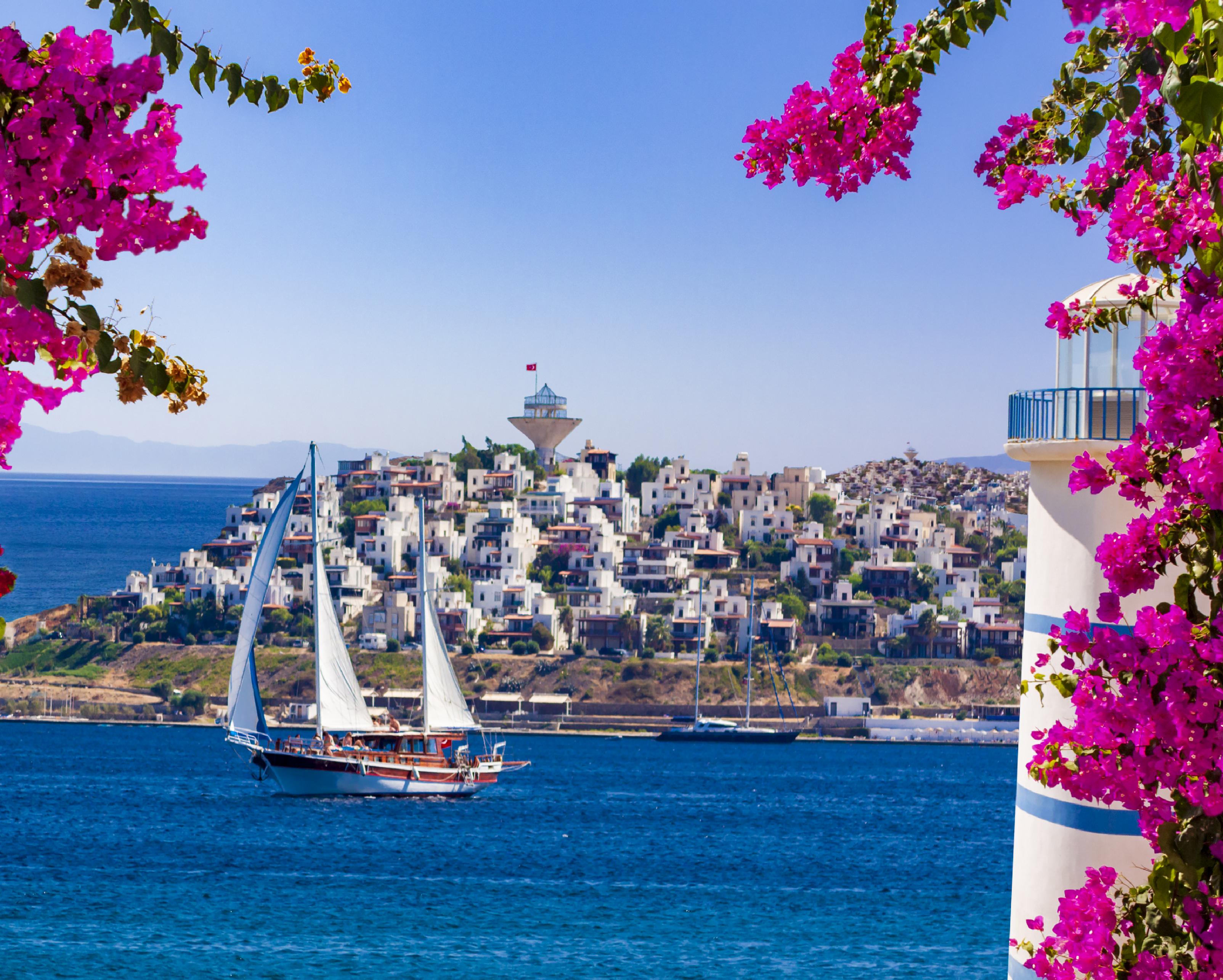 Kız Kıza Tatil: En Keyifli Tatil Rotaları