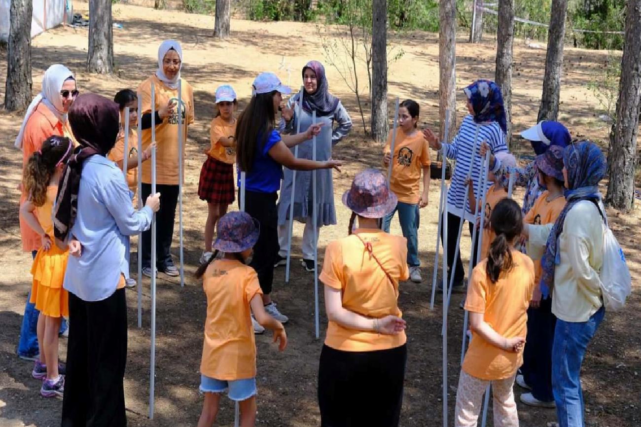 Konya'da anneler ve kızları bir arada! Eğlence dolu anlar yaşandı!