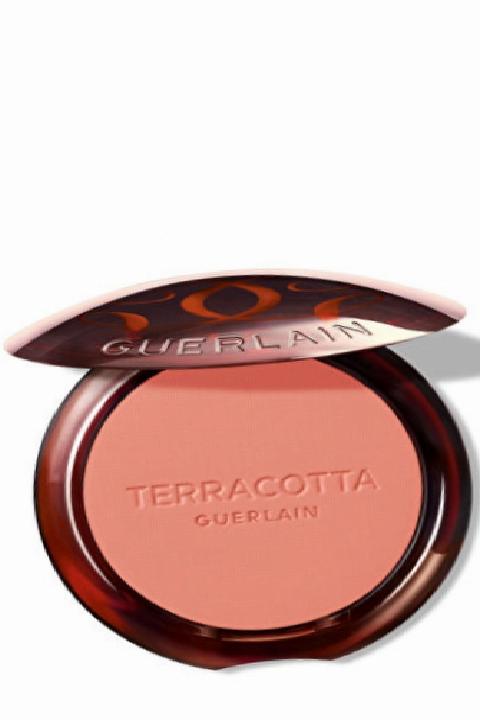 Parizyen Güzellik Görünümü İçin İhtiyacınız Olan 5 Ürün!