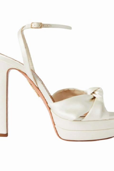 Sonbahar 2025 Gelin Ayakkabısı Trendleri: Stil Sahibi Gelinler İçin Seçim Rehberi