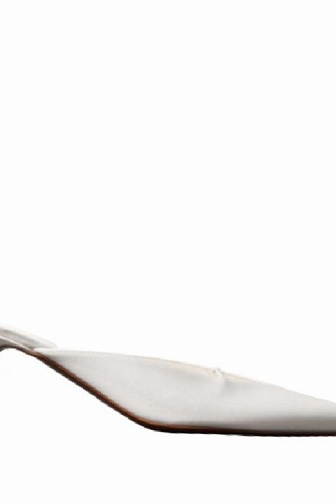 Sonbahar 2025 Gelin Ayakkabısı Trendleri: Stil Sahibi Gelinler İçin Seçim Rehberi