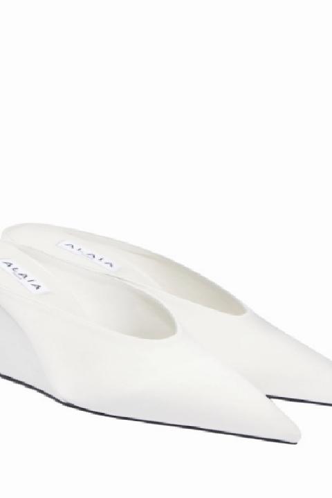 Sonbahar 2025 Gelin Ayakkabısı Trendleri: Stil Sahibi Gelinler İçin Seçim Rehberi