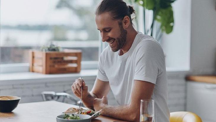 Testosteronu yükseltip, saç dökülmesin azaltıyor! Erkeklere güç katıyor