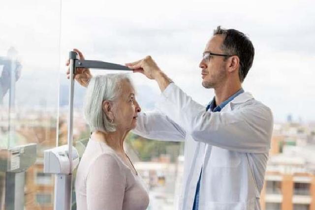 Türkiye’de Boy Kısaltma Ameliyatı: Estetik Amaçlı Müdahalelerin Karşıt Sesleri