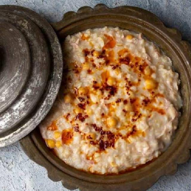 Uzun pişirme sürelerine son! Düdüklü tencerede tavuklu keşkek tarifi