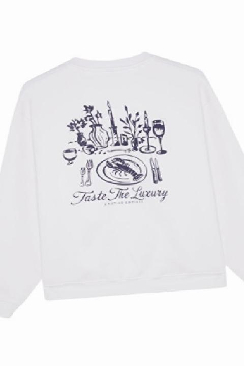 2025 Sonbahar Sweatshirt Trendleri: Konfor ve Şıklığın Yeni Dengesi