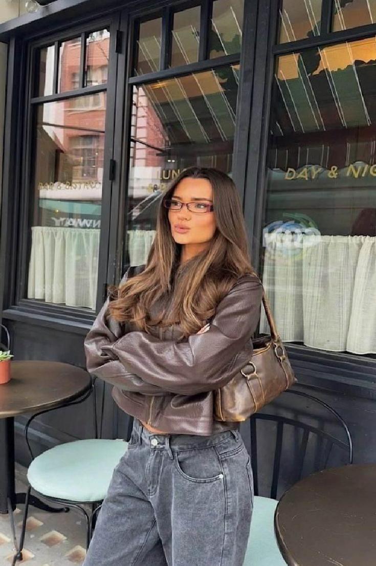 2025 Uzun Saç Kesim Trendleri: Doğal Hacim ve Modern Çerçeveleyici Detaylar