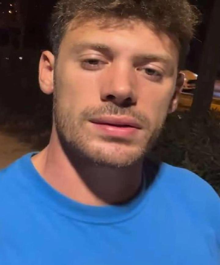 Aile Dizisi ve Dublör Skandalı: Kıvanç Tatlıtuğ ile Mehmet Tan’ın Set Gerilimi