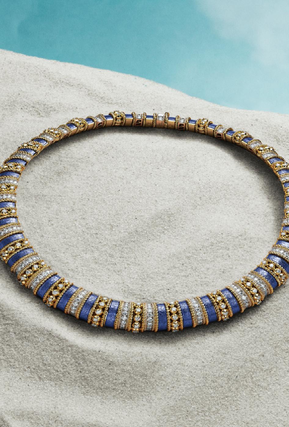 Blue Book 2025: Deniz Büyüsü - Sonbahar Koleksiyonunun Şaşırtıcı Detayları