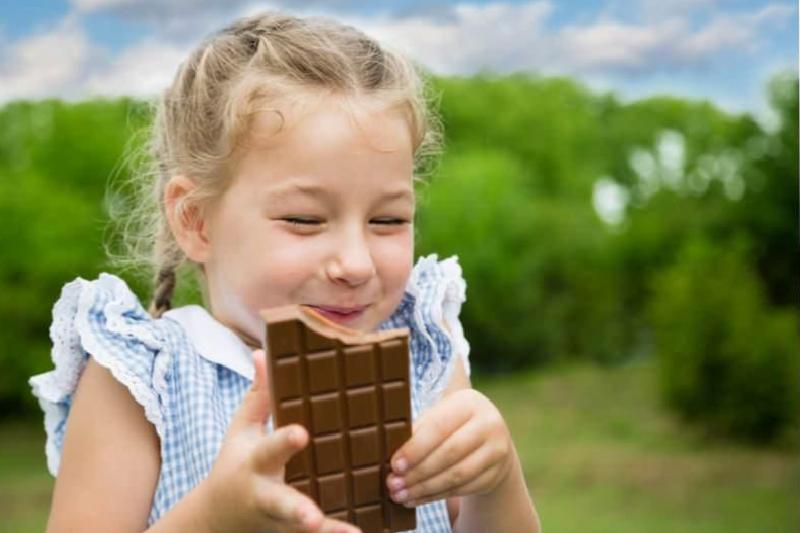 Çocuklarda Şeker Tüketimi ve Sağlık Üzerindeki Etkileri: Ailelere Uyarı