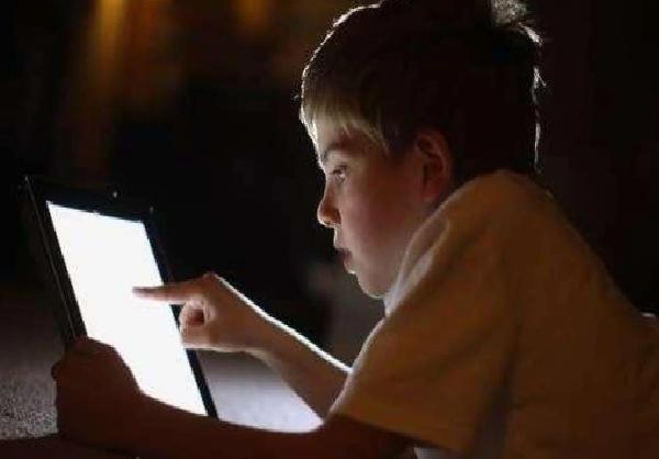 Çocukların Dijital Risklerden Korunması İçin Ebeveyn Rehberi: Aileler İçin Pratik Tavsiyeler