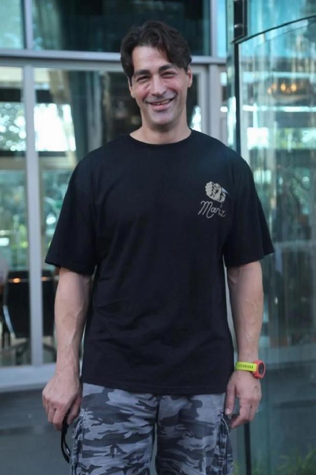 Datça’ya Taşınan Oyuncu Sarp Levendoğlu: Şöhretin Ötesinde Doğayla İç içe Yaşam