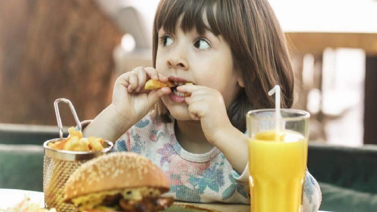 Dünya Çapında Çocuk Obezitesi: UNICEF Raporu ve Önleyici Adımlar