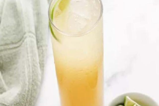 Ev Yapımı Zencefilli Gazoz: Doğal Ferahlatıcı Tarif