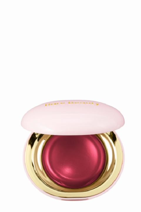 İskandinav Esintisi: Minimal Ama Etkili Güzellik Rütuşları ve Makyaj İpuçları