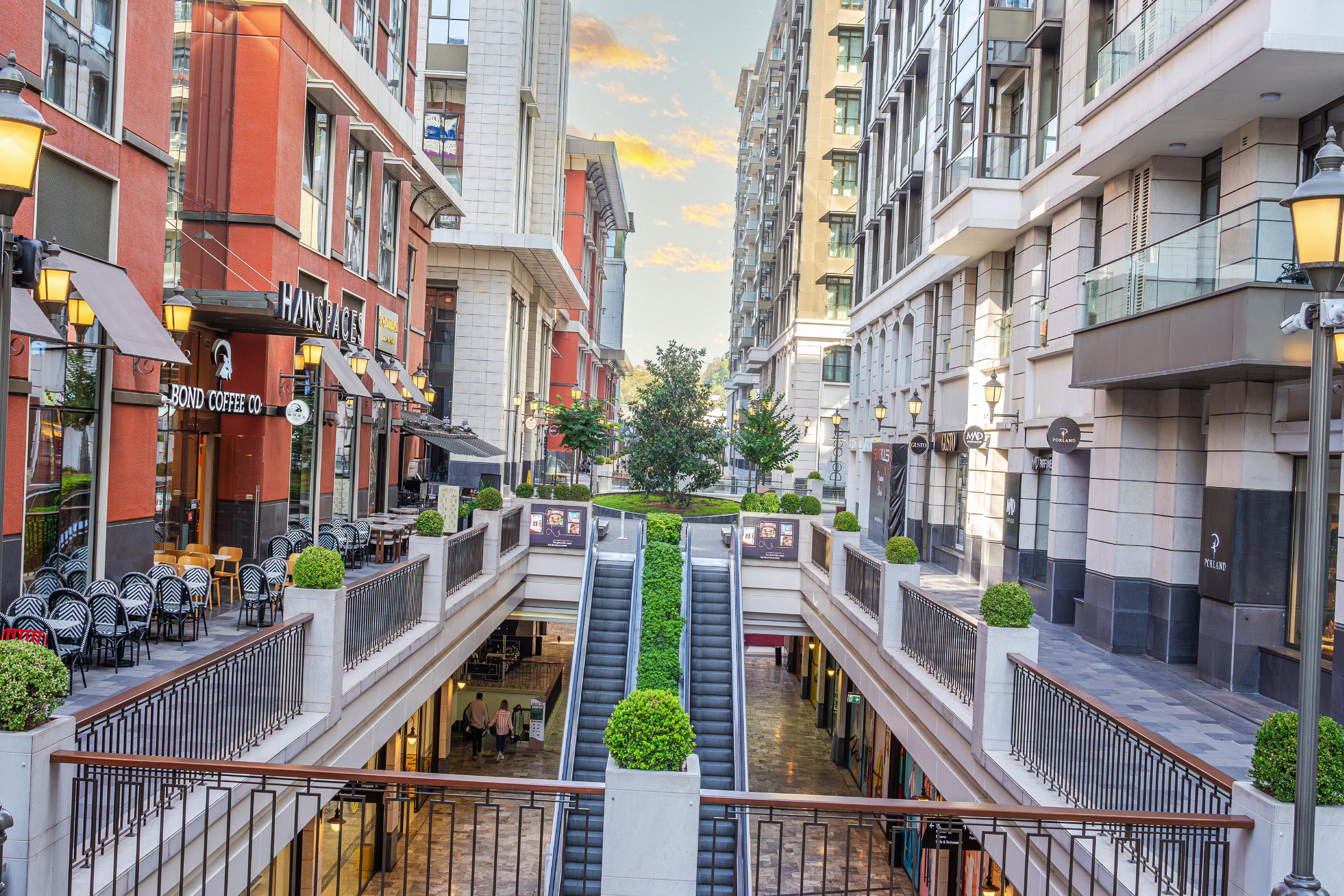 İstanbul’un Sonbahar Sanat Haritası: Çarşı’daki Bienal Niteliğindeki Sergiler